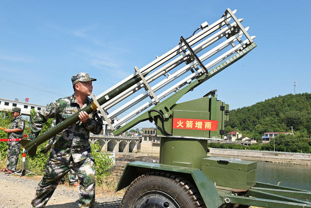 抗旱,人工增雨,天气,民兵,旱情,农村,高温少雨,水,人工影响天气作业,抗旱救灾