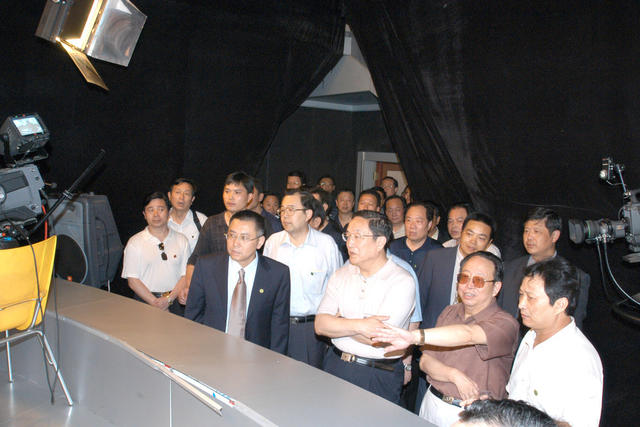 俞正声率湖北党政代表团在长沙考察
