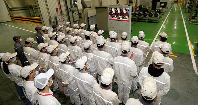 集中收看党的二十大