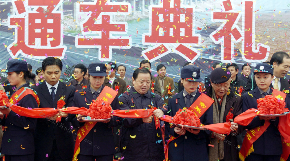 常张高速全线竣工通车