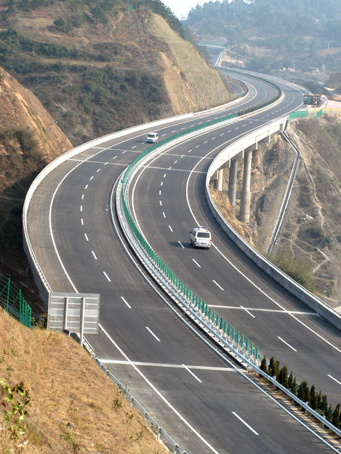 常张高速全线竣工通车