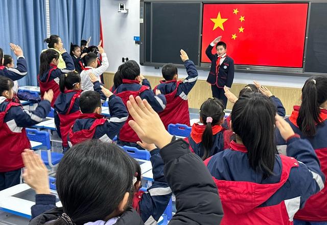 长沙 兔年 小学春季开学