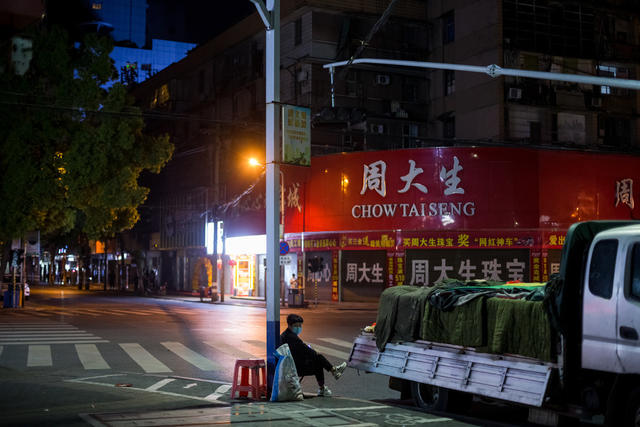 街拍  夜晚  白天  生活  街道 