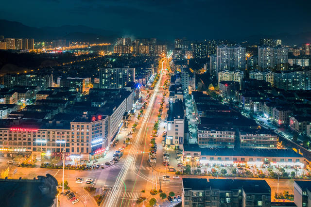 浏阳  夜景  灯光  建筑  车辆