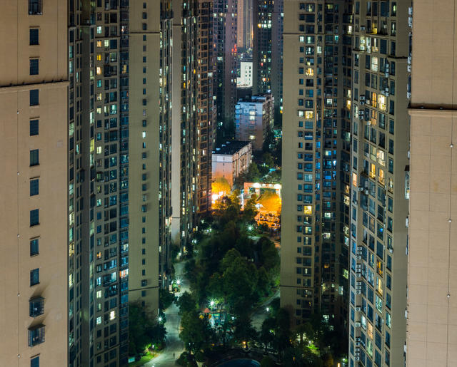 浏阳  夜景  灯光  建筑  车辆