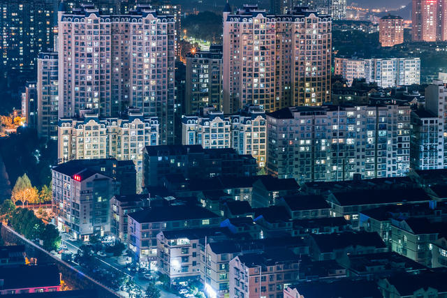 浏阳  夜景  灯光  建筑  车辆