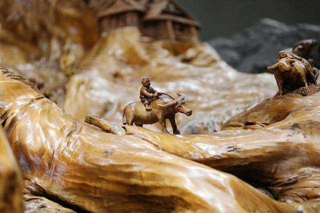桃花源景区,“桃源工”艺术博物馆,岩柳根雕,《桃花源记》,武陵渔人探访桃花源,《清明上河图》