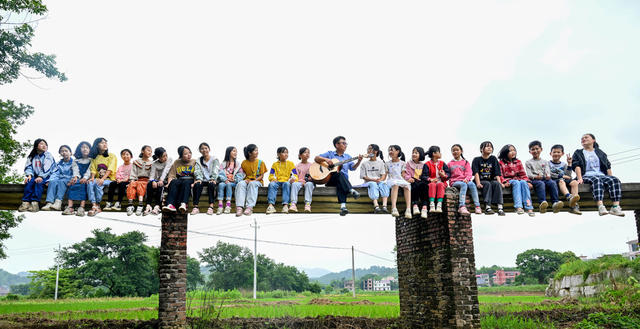 安仁县 学校 合唱团 音乐 学生 合唱排练 