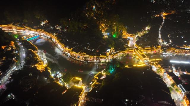 凤凰古城  夜色