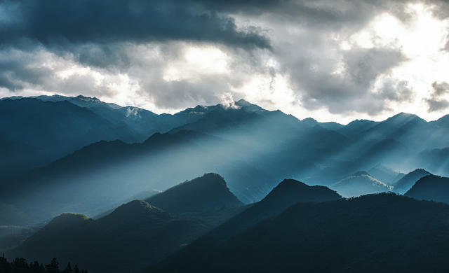 郴州  五盖山  光影