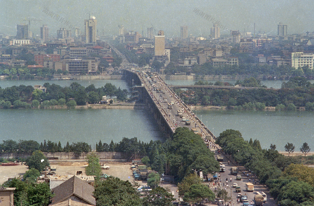  Xiangjiang River Bridge Xiangjiang River First Bridge Juzizhou Bridge