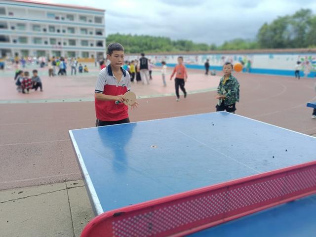 新田县龙泉五小  五育并举  课间活动