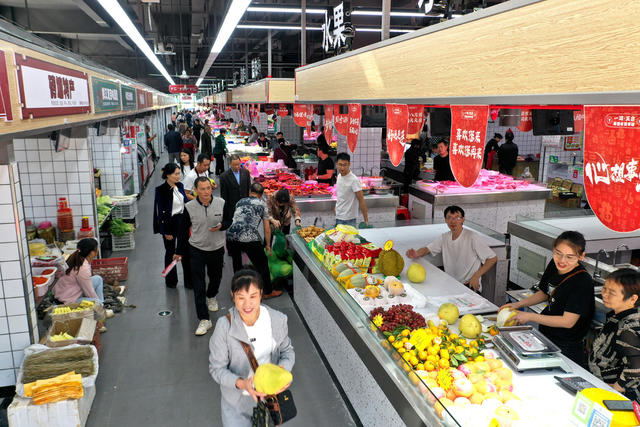 农贸  市场  提质  改造  购物 环境  文明创建