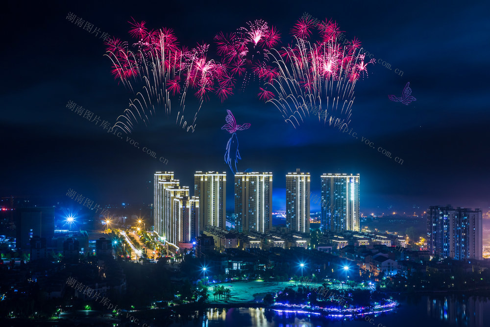 烟花  无人机  天空剧院  夜晚