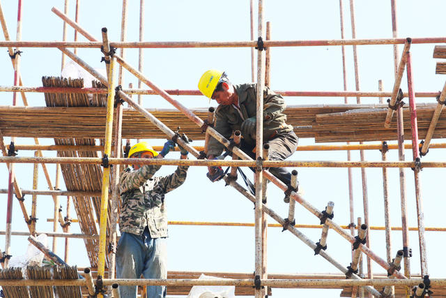 重点  项目  施工