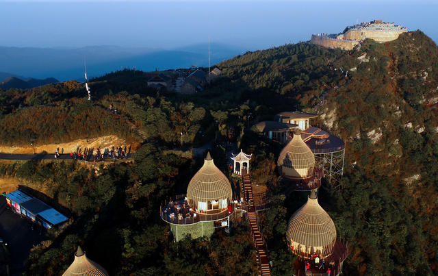 湖南郴州 美景  日出 市民 双休日 回龙山
