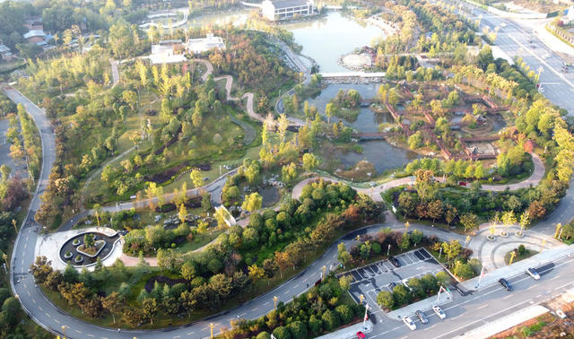 生态  主题  公园  风景  秋景 休闲  
