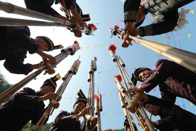 重阳节 村民 文艺表演 慰问 浓浓 敬老情