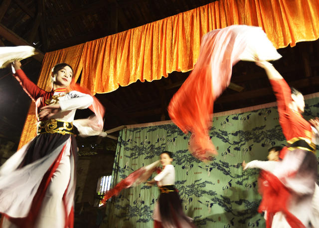 嘉禾：文化惠民 送戏下乡