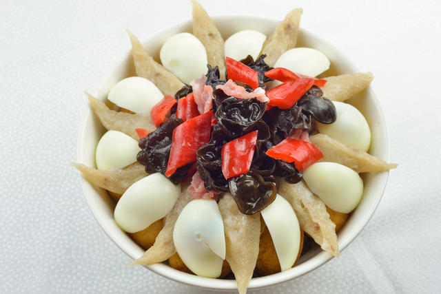 衡东土菜
湘菜
美食
土菜名县
厨师之乡
衡东
土菜
头碗
脆肚
削骨肉
餐饮
标准菜
