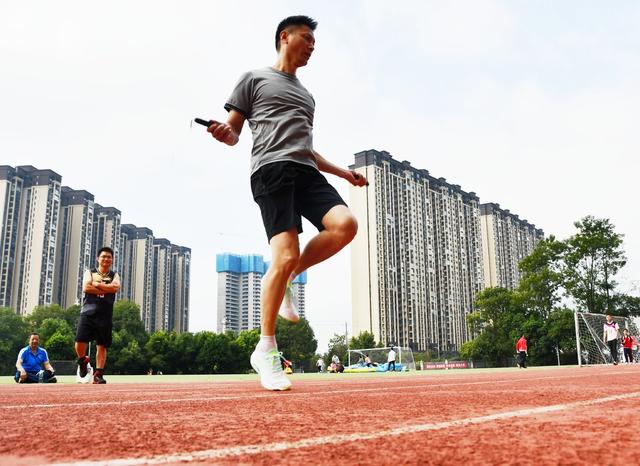    趣味运动   寓赛于乐