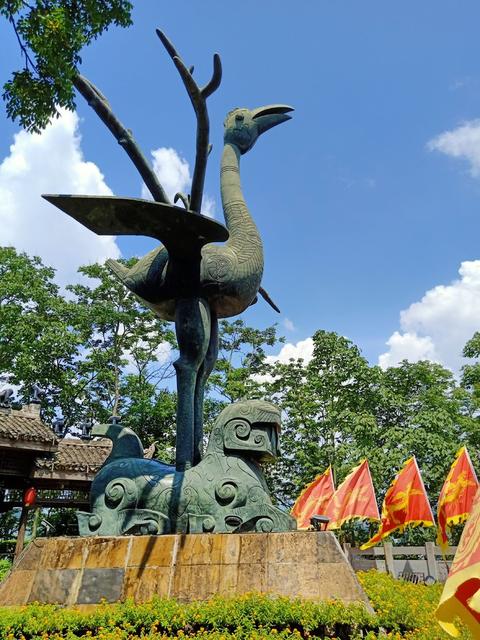 凤凰台上凤凰飞