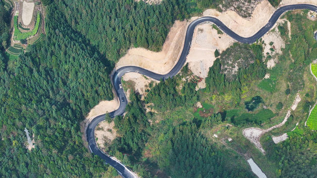 乡村公路、交通、农村路网、基础设施、四好路