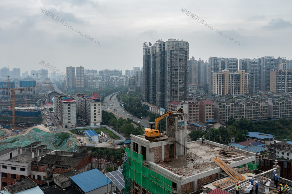 拆违 自建房