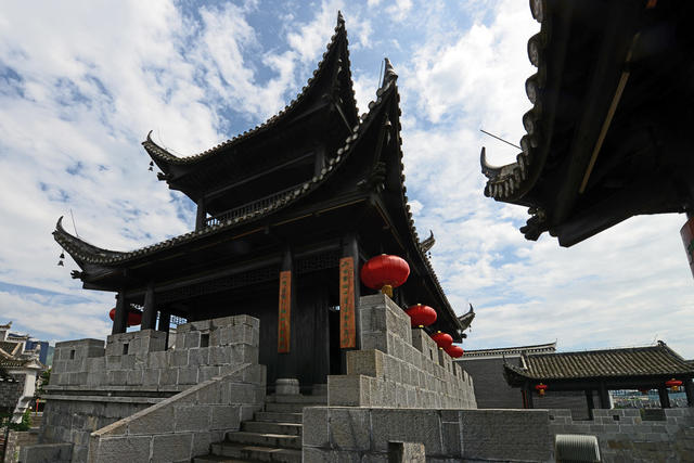 古建筑 三门开 艺术 月城