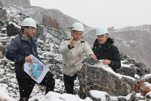 矿山 巡查 勘测 