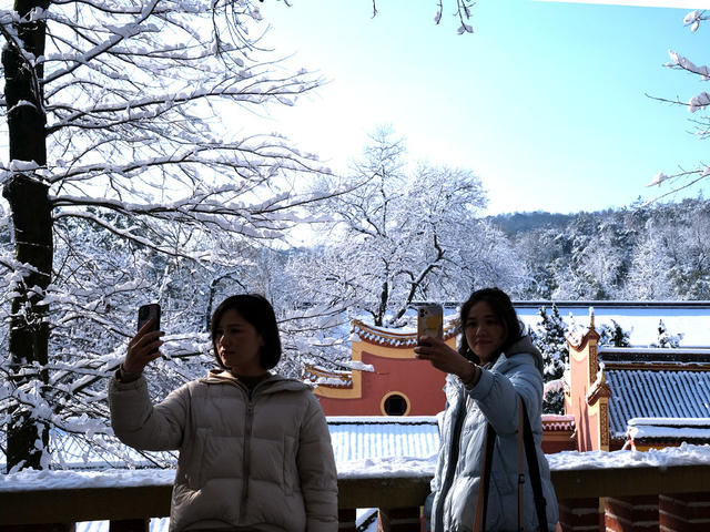 岳麓书院，雪景如画