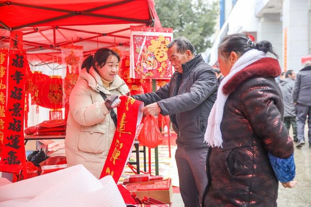 春节 饰品 春联 灯笼 年货 集市 新春 年味