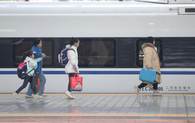 春运 第一天 铁路 客流