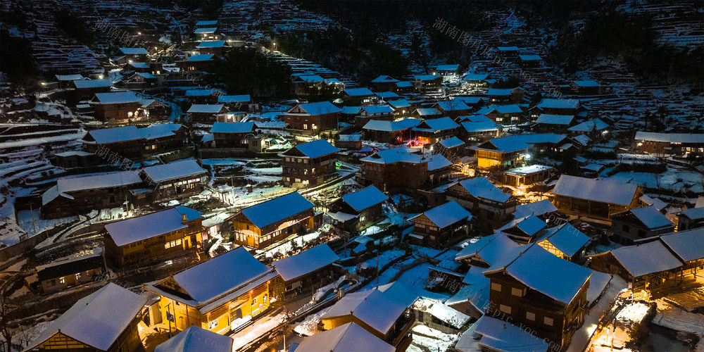 乡村夜色 梯田 民居 传统村落