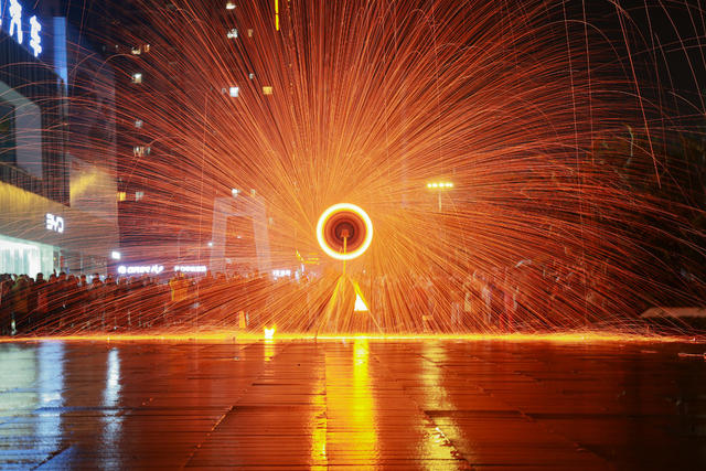 非遗 打铁花 年味