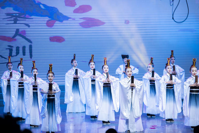 娄底 童趣 迎新春 欢喜过大年 少儿春节联欢晚会