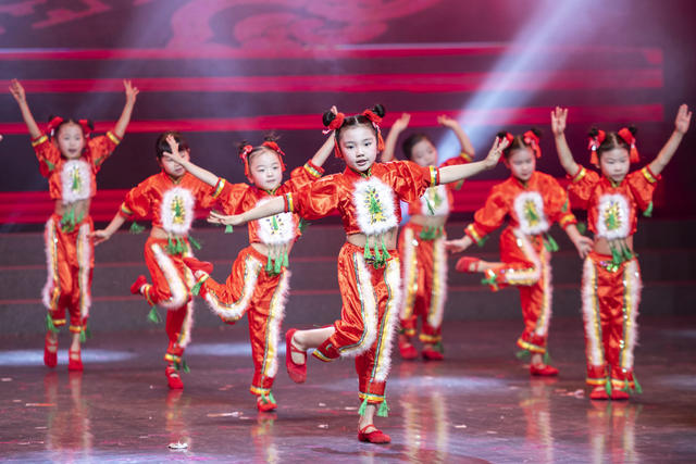 娄底 童趣 迎新春 欢喜过大年 少儿春节联欢晚会