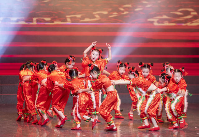 娄底 童趣 迎新春 欢喜过大年 少儿春节联欢晚会