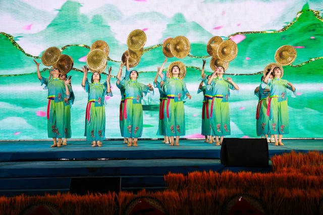 村晚  乡土文化 乡村振兴  春节