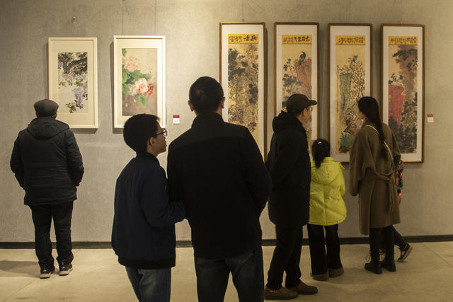 湖南娄底 春节 美术馆 过大年 花鸟画 假日