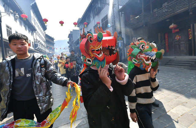 春节 民俗 舞龙 闹春