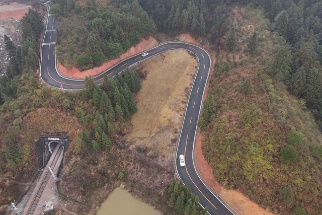 交通、农村公路、航拍、车辆、经济