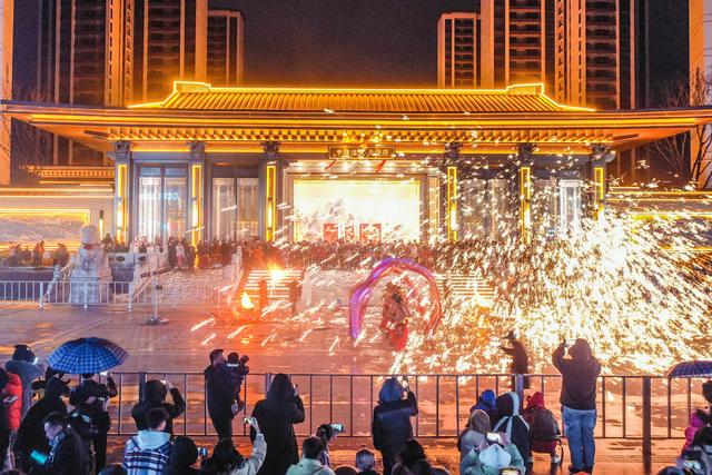 民俗 春节 火龙钢花 非遗 传统文化 迎春 立春