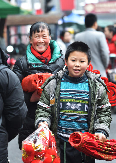 湖南嘉禾：把“福”带回家