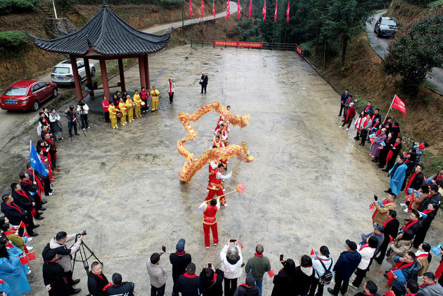 湖南桂东 玲珑茶 茶农 神农雕塑 祈福 园