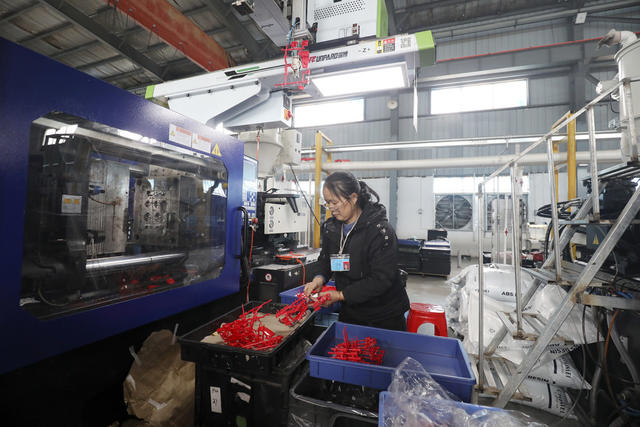 新质生产力 先进制造 企业 赶订单 抓生产 冲刺开门红