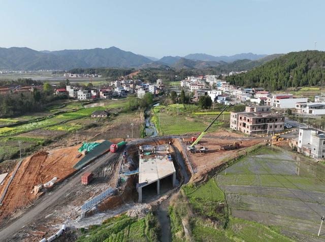 重大项目
零道高速
道县
进度
