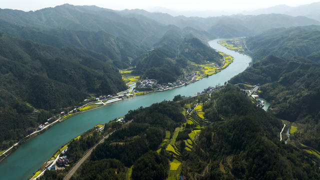 麻阳锦江河  春日风光   生态美