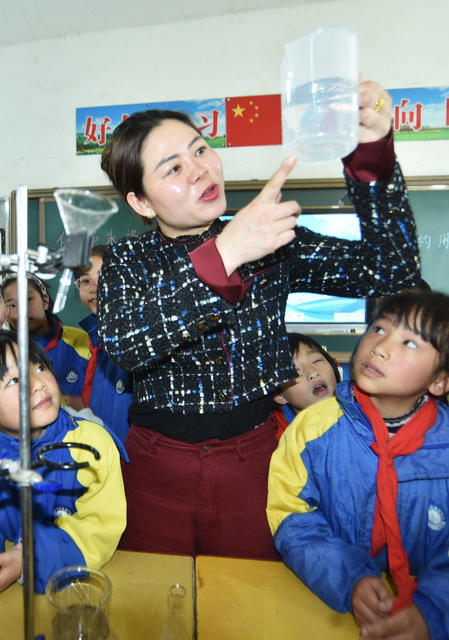 湖南嘉禾： 爱护环境  节水护水   