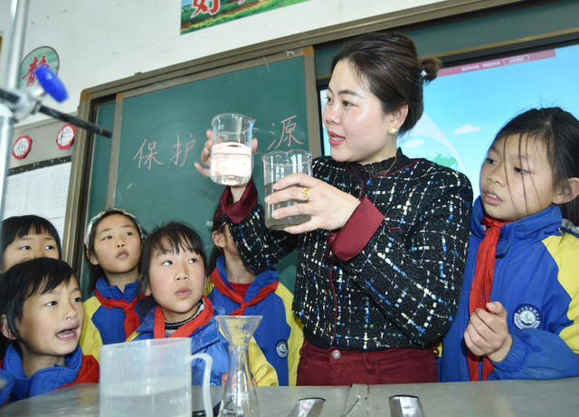 湖南嘉禾： 爱护环境  节水护水   